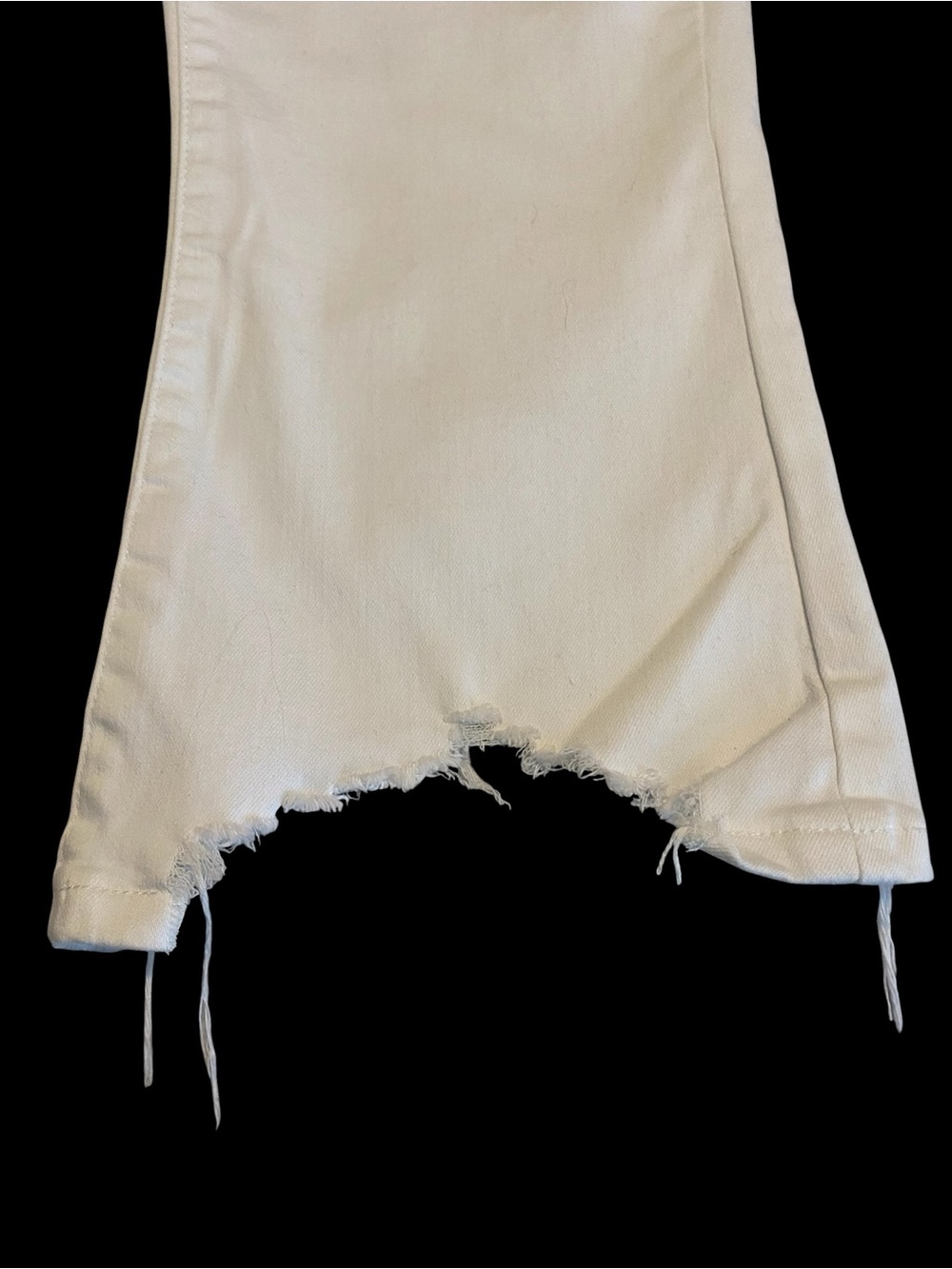 Women’s High-Rise White Denim Button Up Flare Jeans Frayed Hem NWT Size 10 - Picture 6 of 9